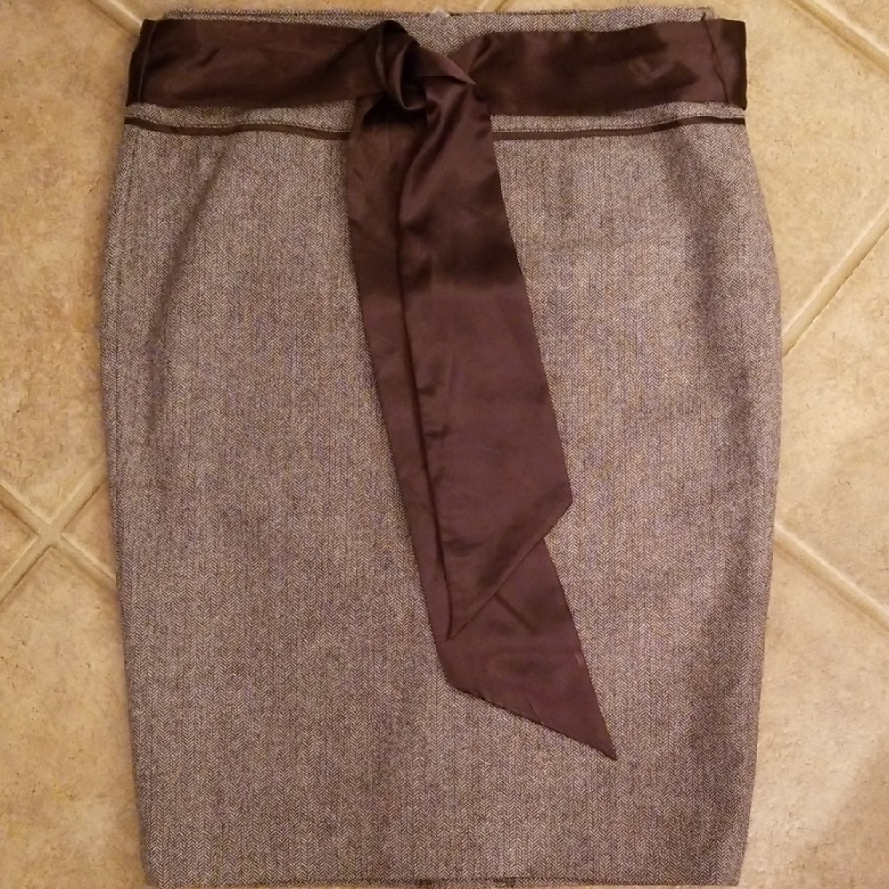 Arden B tweed herringbone pencil skirt